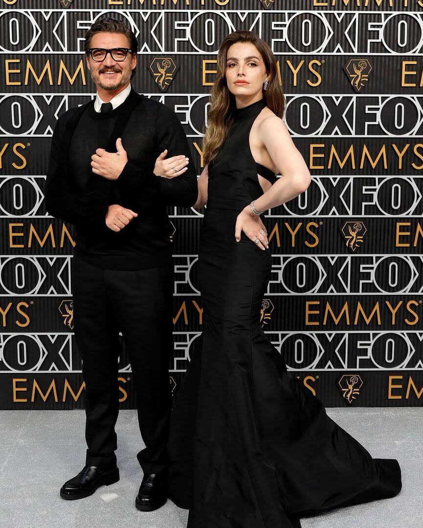 Lux y Pedro Pascal en los Emmy 2023 (Foto: Instagram/@pascalipunk)