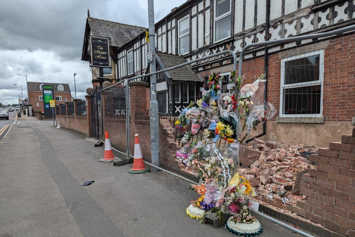 More flowers have been laid at the site of the fatal crash on St Helens Road <i>(Image: Jack Fifield, Newsquest)</i>