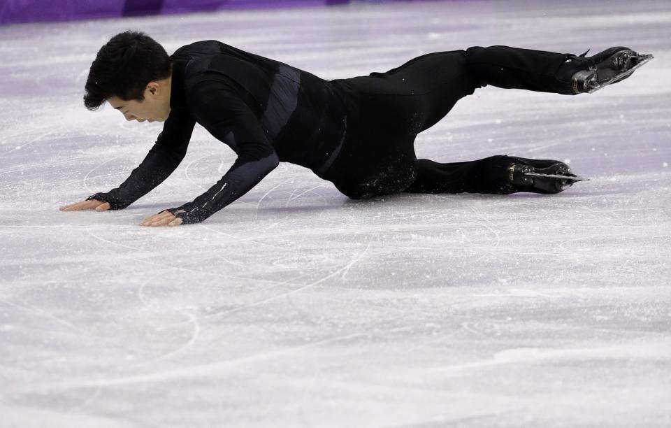 <p>United Statesâ Nathan Chen falls in the men’s single short program team event at the 2018 Winter Olympics in Gangneung, South Korea, Friday, Feb. 9, 2018. (AP Photo/David J. Phillip) </p>