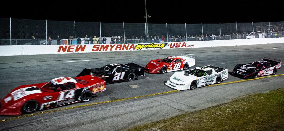 Sportsman during night 1 of the World Series of Asphalt Stock Car Racing event at New Smyrna Speedway in New Smyrna, Florida on February 11, 2022. (Adam Glanzman/NASCAR)
