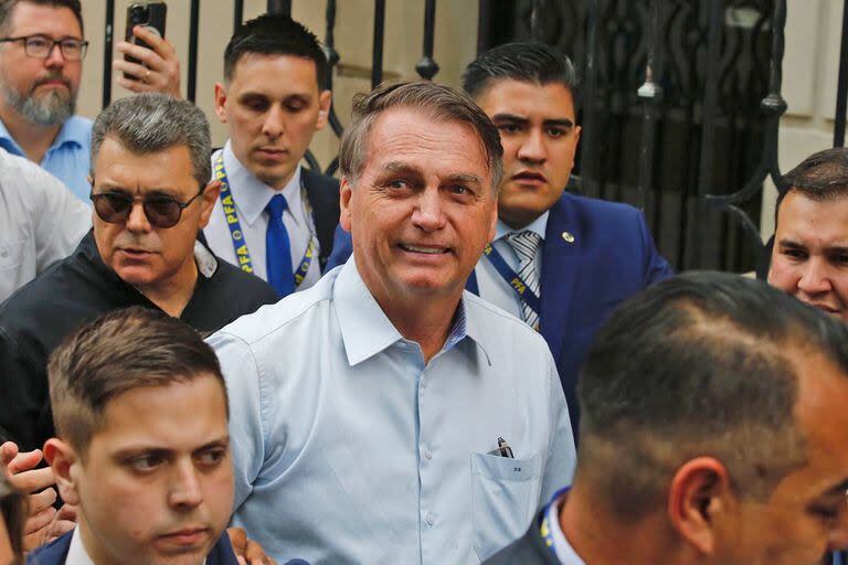Jair Bolsonaro, al salir de la reunión con Javier Milei en el hotel Libertador, el año pasado