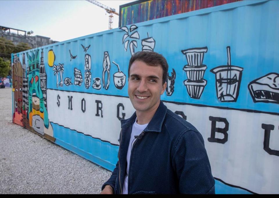 Gastón Becherano, de Smorgasburg Miami, en un evento previo a la apertura del mercado de comida al aire libre de Wynwood.