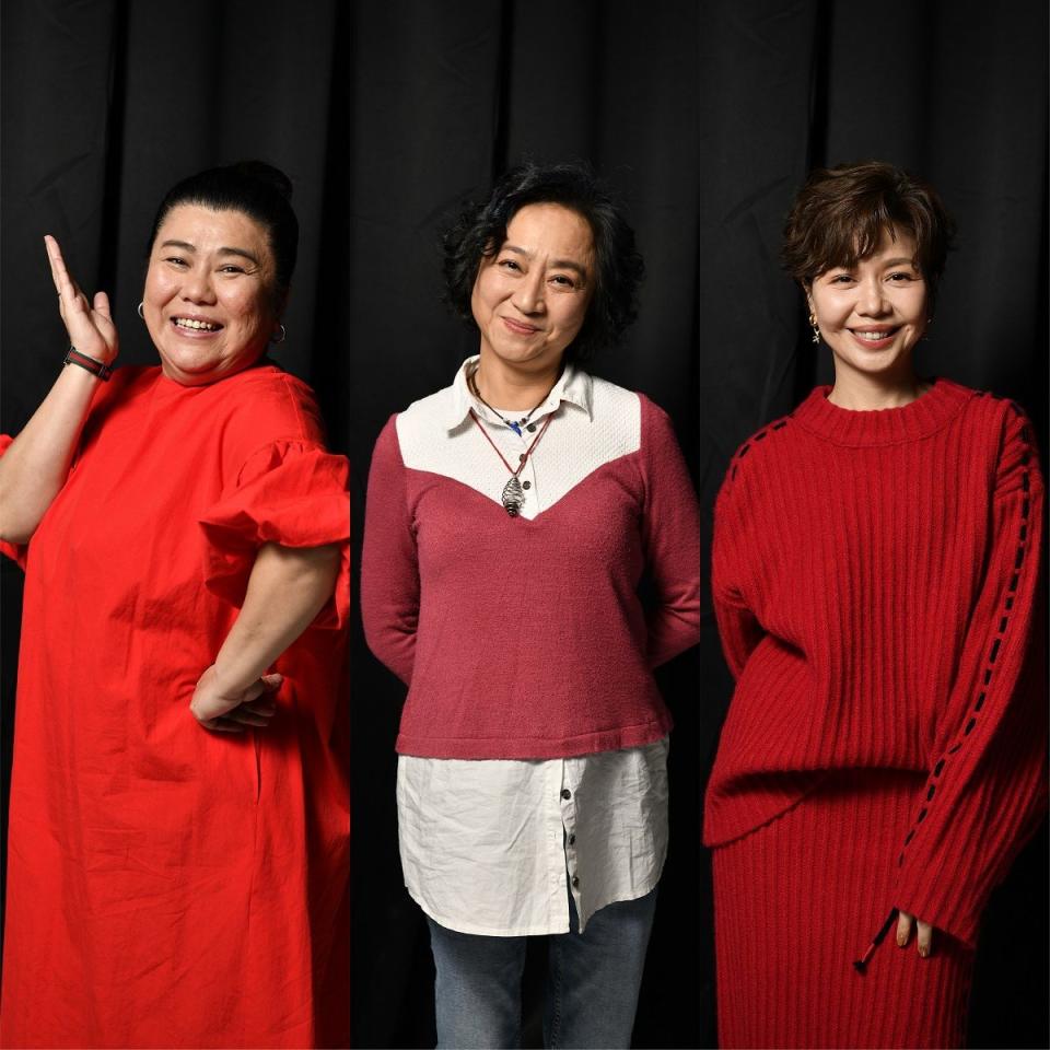 林美秀（左起）、楊麗音及于子育三位國民媽媽，在節目中話匣子大開，聊到又哭又笑。