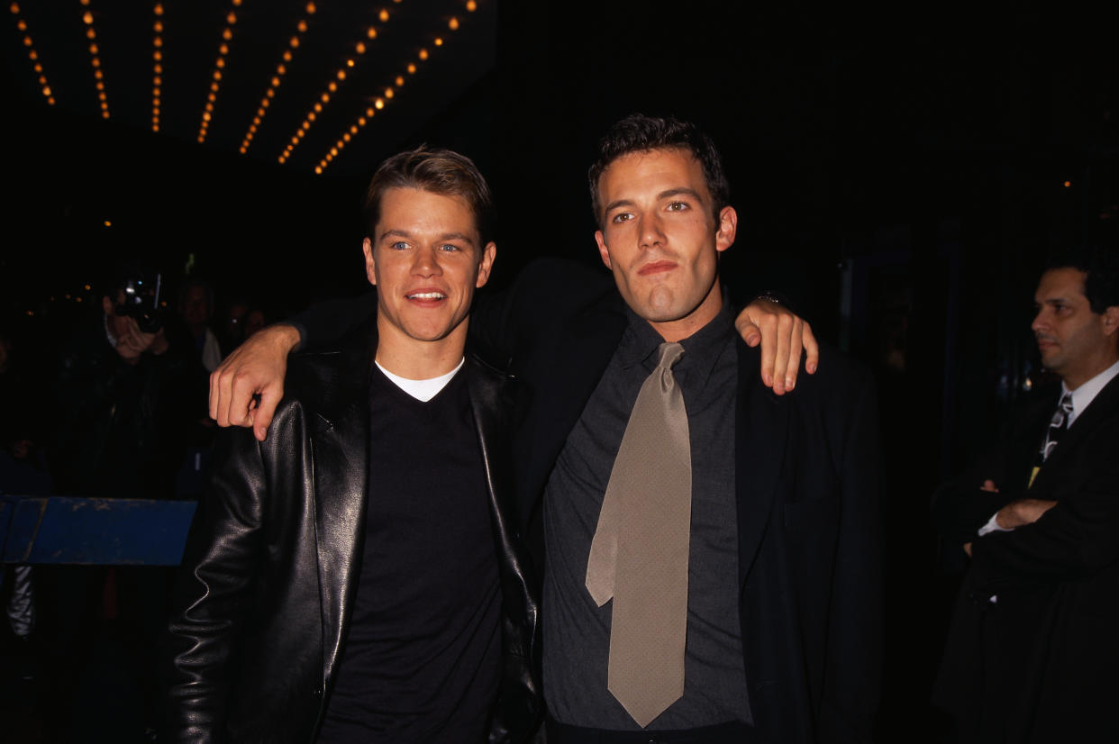 12/4/1997-New York, NY: Matt Damon and Ben Affleck at the premiere of 