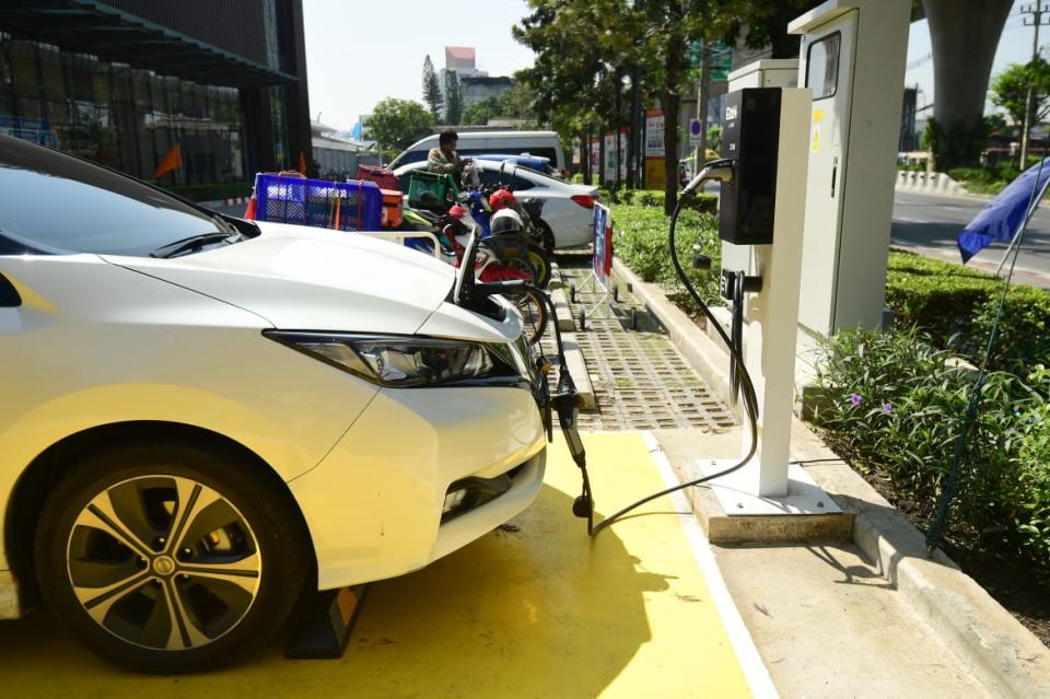 <div class="inline-image__caption"><p>An electric vehicle charging station in front of a shopping mall in Bangkok.</p></div> <div class="inline-image__credit">Vachira Vachira/NurPhoto via Getty Images</div>
