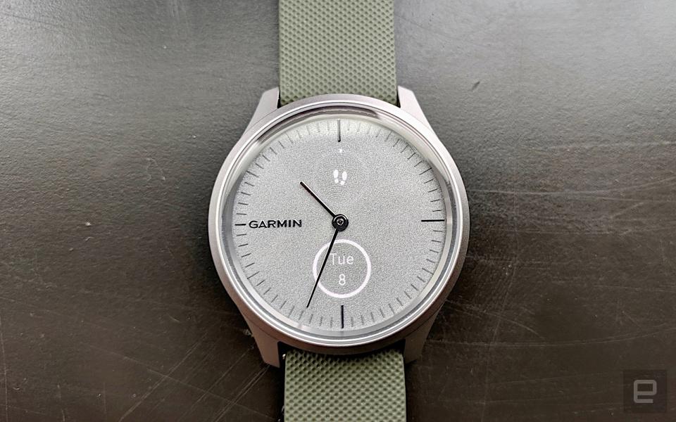 Garmin Vivomove Luxe / Vivomove Style