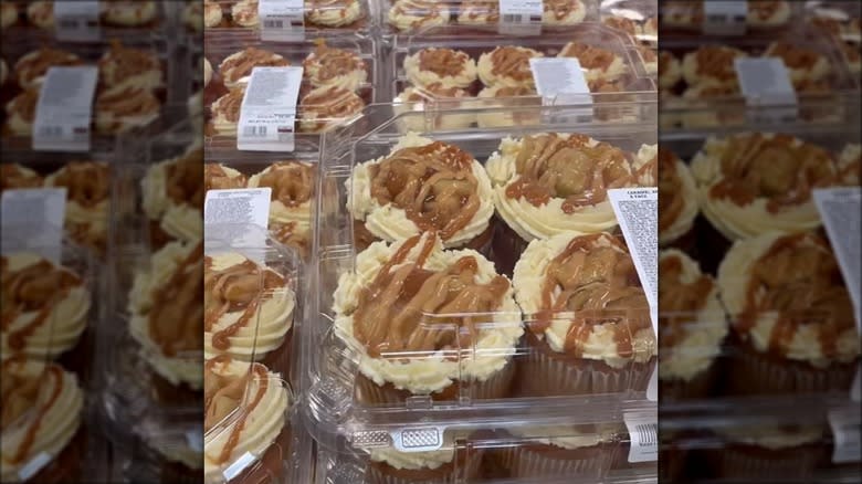 Costco's caramel apple mini cakes 