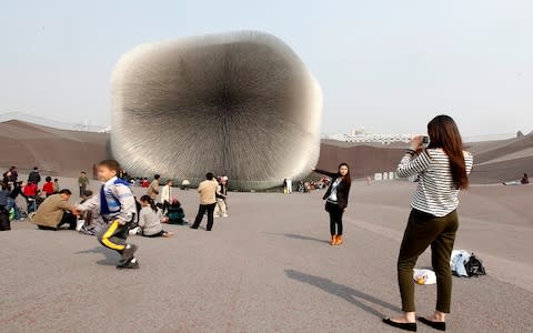 Tourists at the UK Pavilion during the Shanghai 2010 expo - Credit: Gety