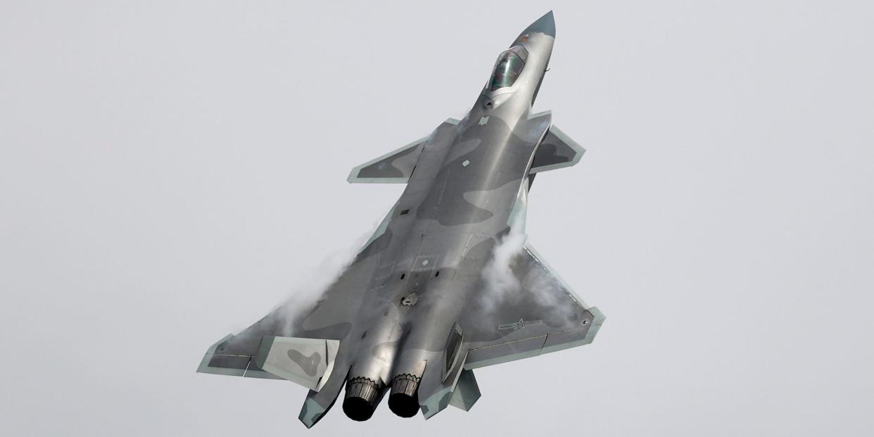 Chinese J-20 fighter jet