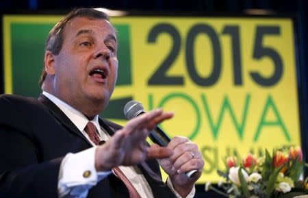 New Jersey Governor Chris Christie speaks at the Iowa Agriculture Summit in Des Moines, Iowa, in this file photo taken March 7, 2015. REUTERS/Jim Young/Files