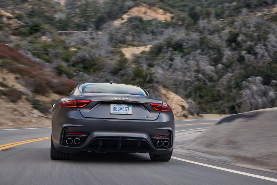 2024 maserati granturismo trofeo