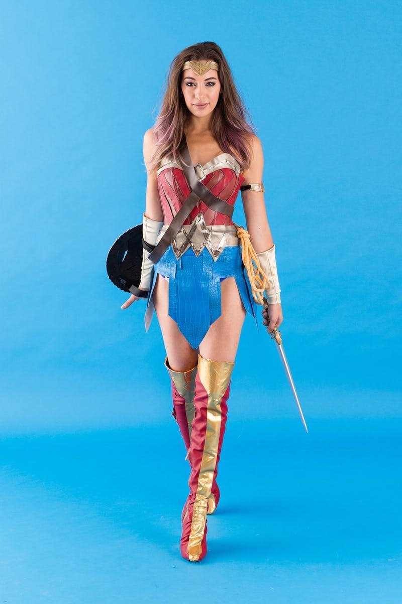 DIY Wonder Woman Halloween Costume