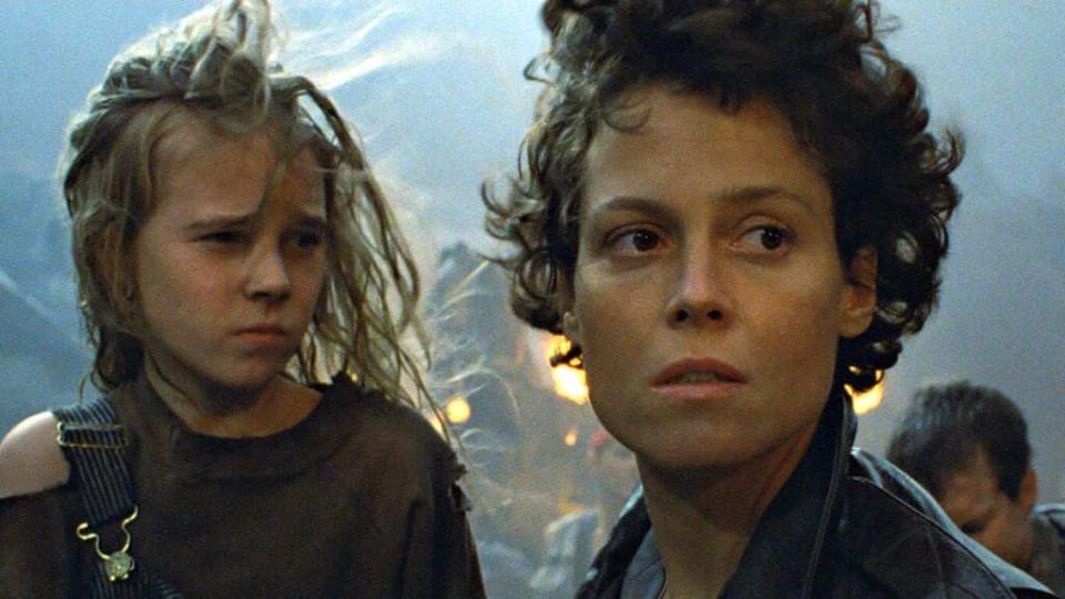 aliens-sigourney-weaver