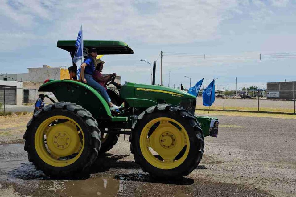 xochitl galvez agua chihuahua agricultores