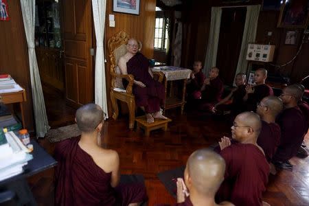 Ashin Tilawkar Biwonsa (top), 77, Ma Ba Tha's founder and chairman, talks during a meeting at Ma Ba Tha's head office in Yangon August 26, 2015. REUTERS/Soe Zeya Tun