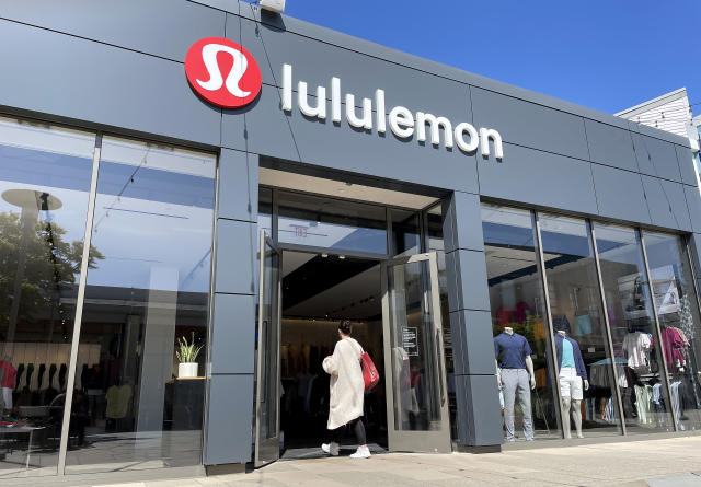 Lululemon, Hubbell Shares Rise Ahead of Joining the S&P 500