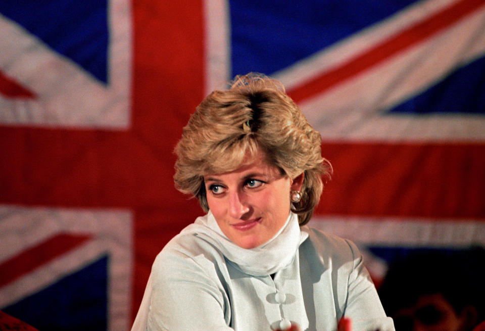 Flying the flag, the Princess of Wales at the Cancer HospITal in Lahore, Pakistan, started by Imran Khan, sits under the Union Flag.   (Photo by John Giles - PA Images/PA Images via Getty Images)