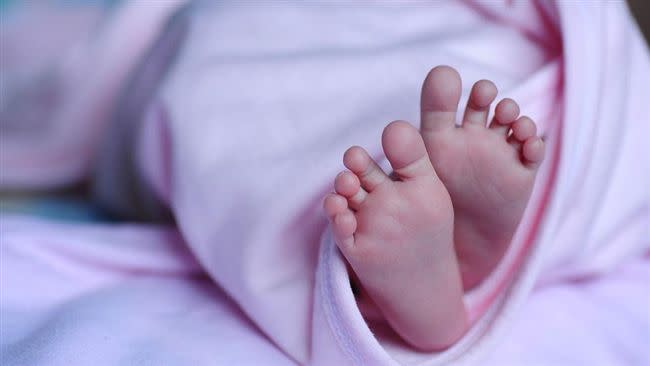 中國一名王姓女子為圓謊偷走剛出生4天女嬰。（示意圖／翻攝自pixabay）