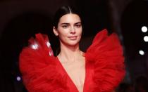 Auch Model Kendall Jenner fand offenbar Gefallen an Harry Styles. Ab 2013 wurden die beiden immer wieder bei vermeintlichen Dates "erwischt" - der exakte Beziehungsstatus blieb aber immer im Unklaren. (Bild: 2019 Getty Images/Vittorio Zunino Celotto)