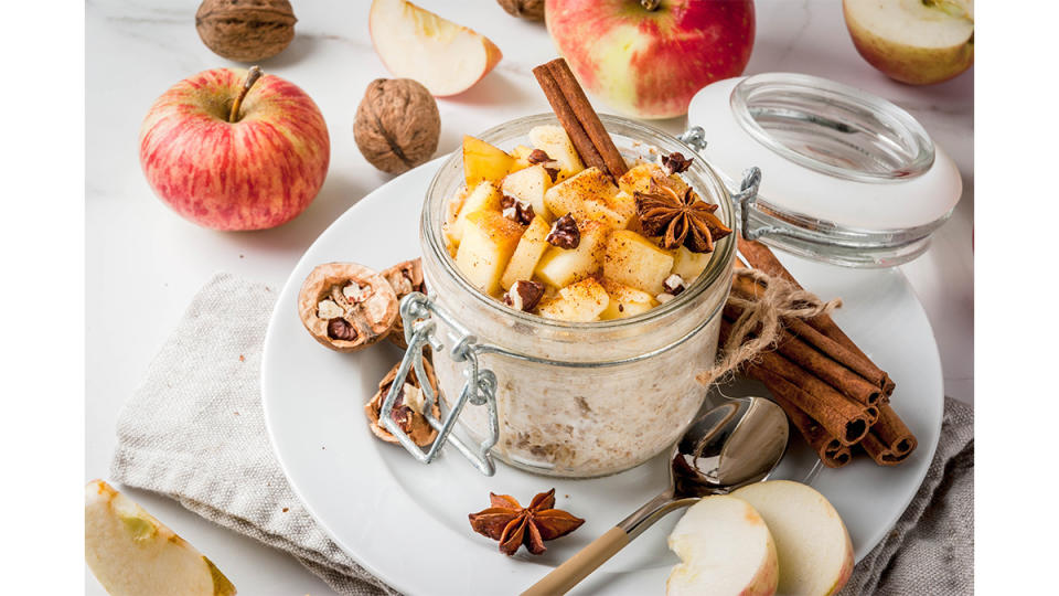 A recipe for Apple Maple Overnight Oats as part on story addressing the question: 