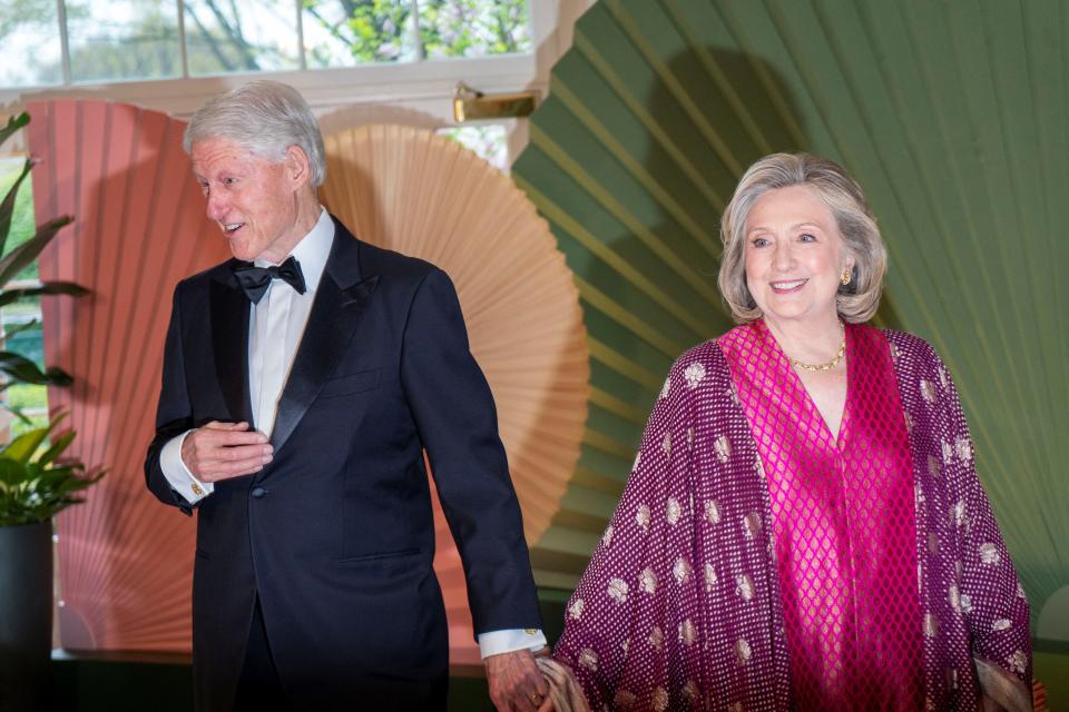 Former President Bill Clinton and former Secretary of State Hillary Rodham Clinton arrive for an official State Dinner held by U.S. President Joe Biden in honor of Japanese Prime Minister Fumio Kishida at the White House in Washington, U.S., April 10, 2024. REUTERS/Bonnie Cash
