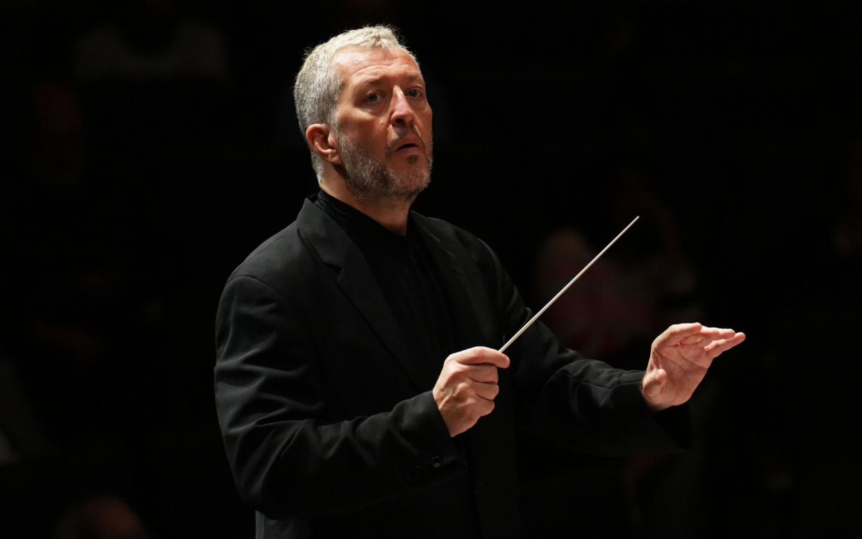 Thomas Adès conducting at Bridgewater Hall