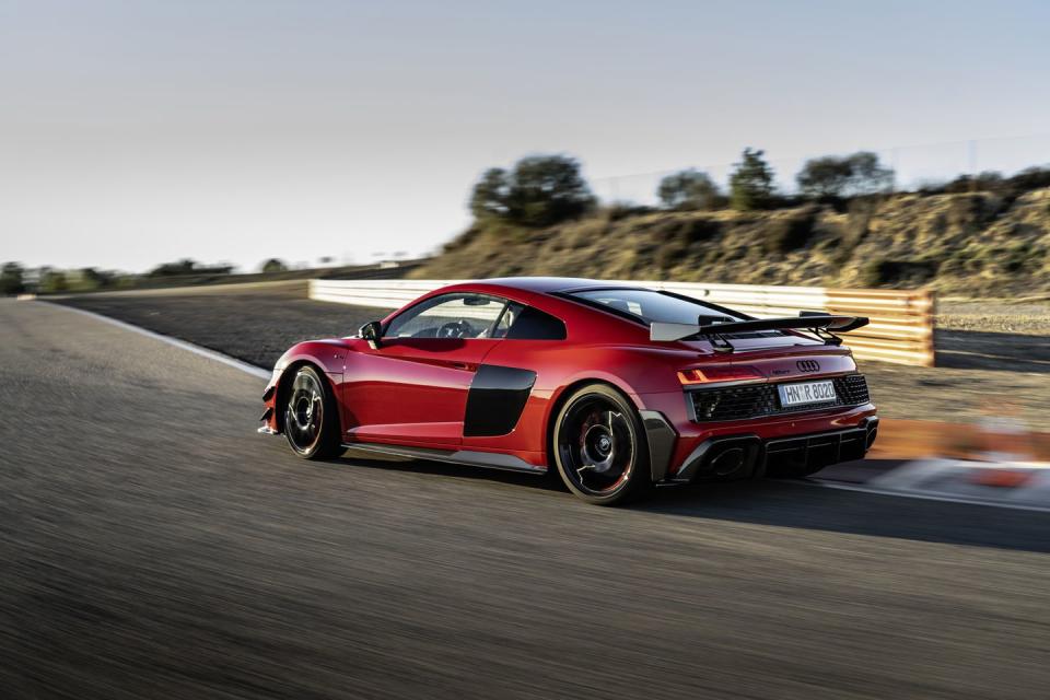 <p>2023 Audi R8 GT</p>