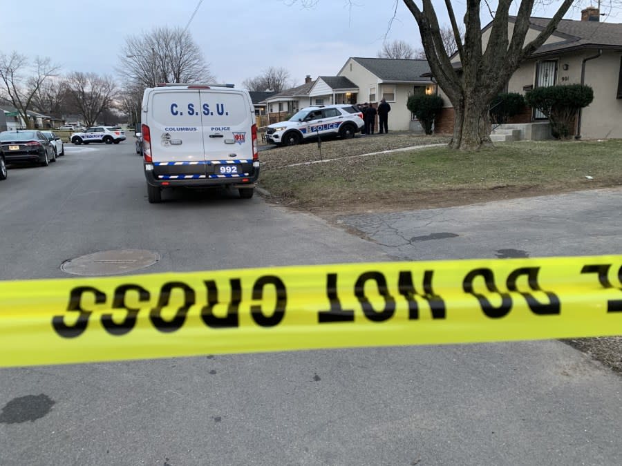 Police investigate a home where a 5-year-old boy was abducted. (NBC4/El Richards)