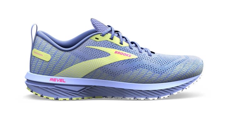 Brooks Revel 6