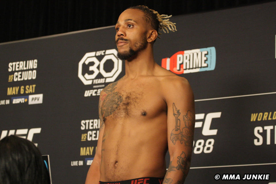 Joseph Holmes, UFC 288