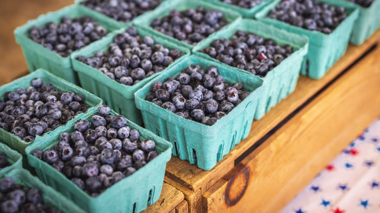 fresh blueberries in cartons