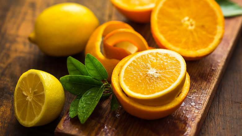 Fresh lemons and oranges