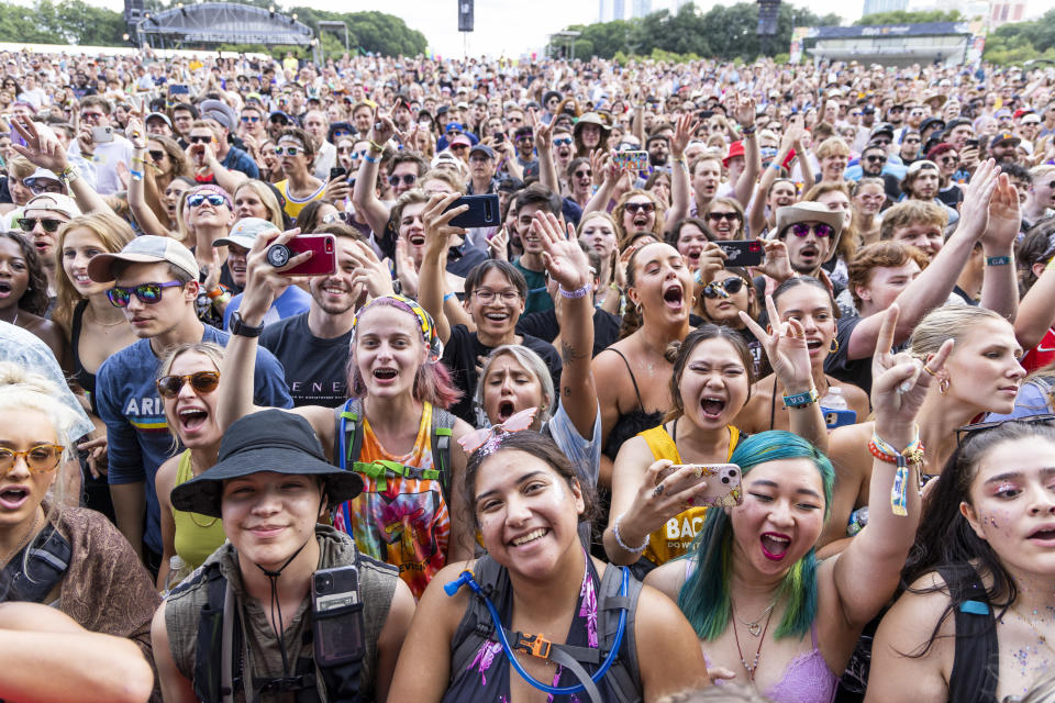 CHICAGO, ILLINOIS - JULY 29: General view of the crowd on day 2 of Lollapalooza at Grant Park on July 29, 2022 in Chicago, Illinois. (Photo by Scott Legato/Getty Images)