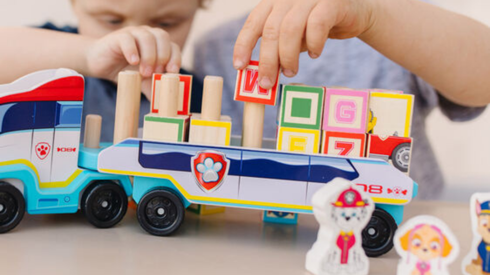 Get a head start on Black Friday shopping with 25% off sitewide at Melissa & Doug.