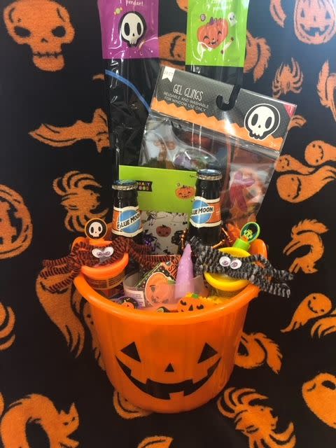 Adult Spooky Basket