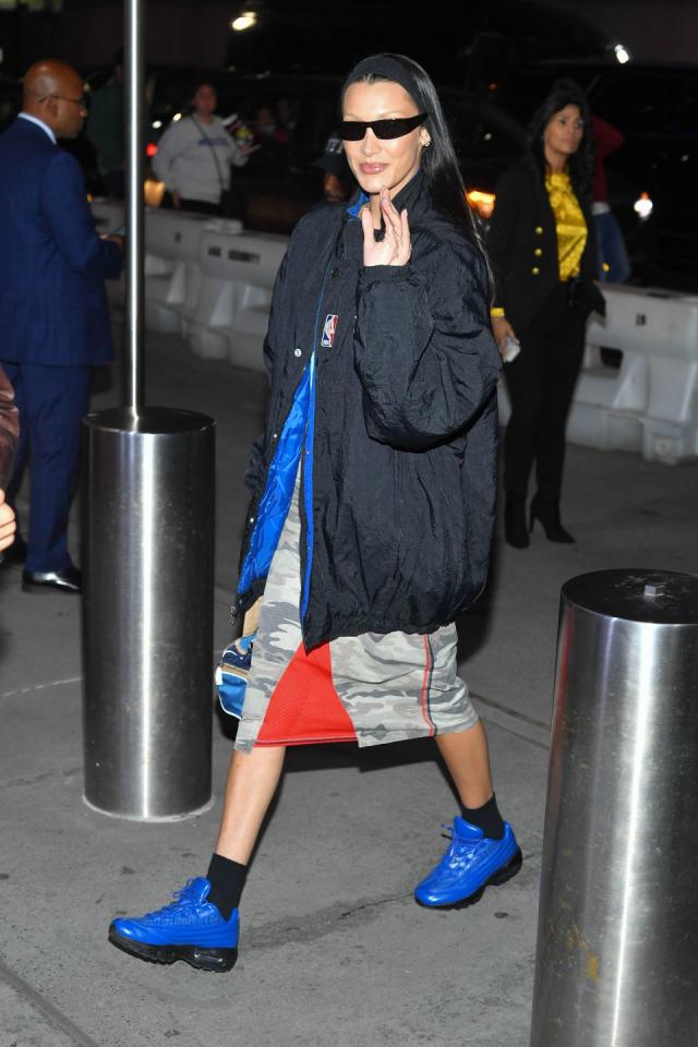 Selena Gomez Gets Cozy in Sweater & Boots for New York Knicks Game