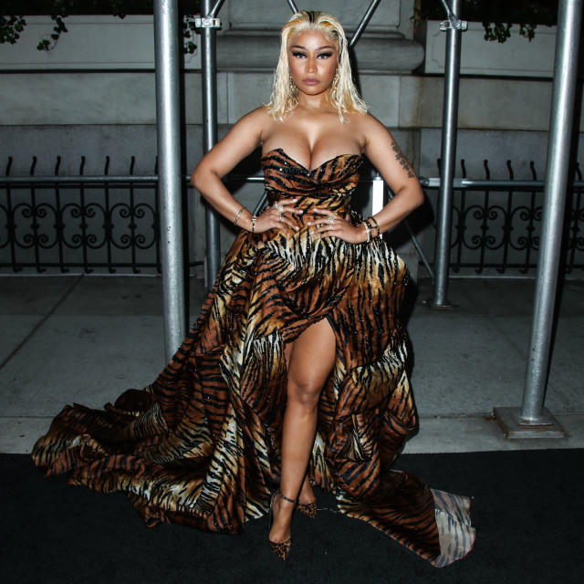 STYLE ON 'EM: Nicki Minaj in Stuart Weitzman SHOWGIRL Sandals