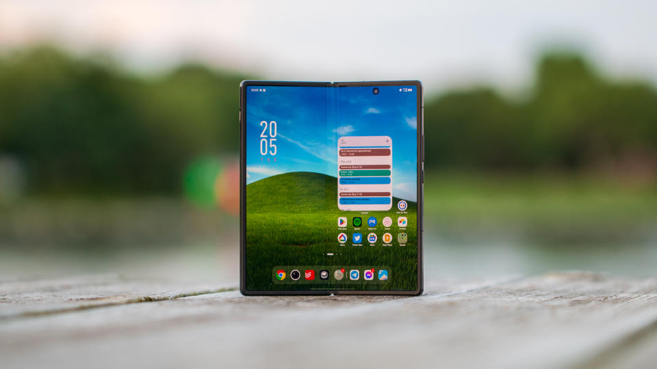 Vivo X Fold 2 main screen 16x9 review hero