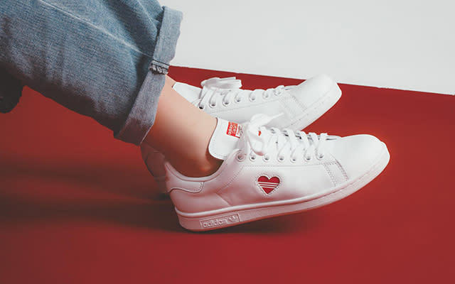 brugerdefinerede amme deres Adidas's Valentines' Stan Smith actually exists!