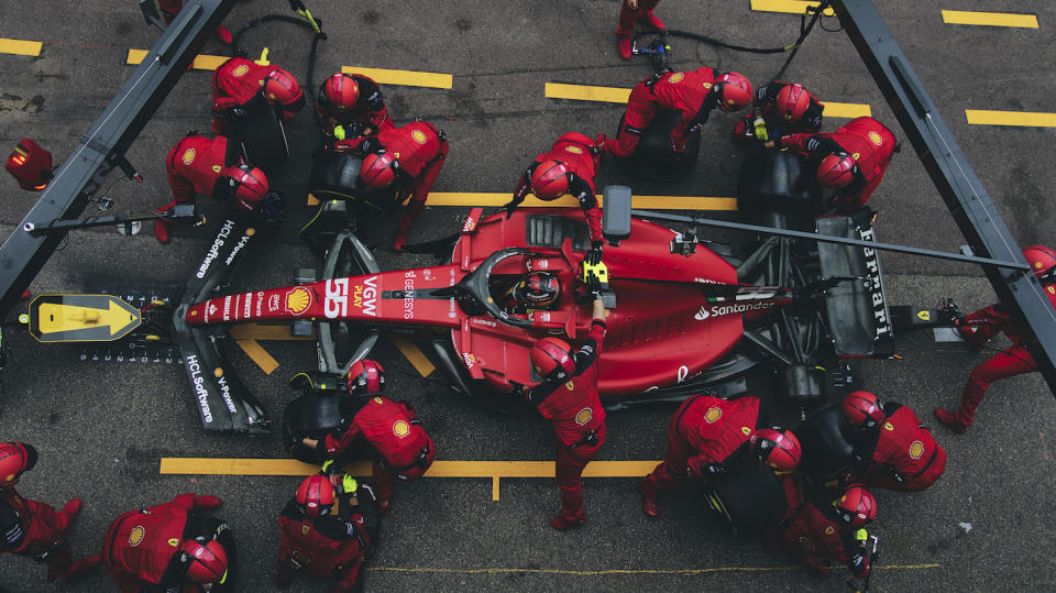 Sainz：Ferrari在摩納哥GP的策略上該