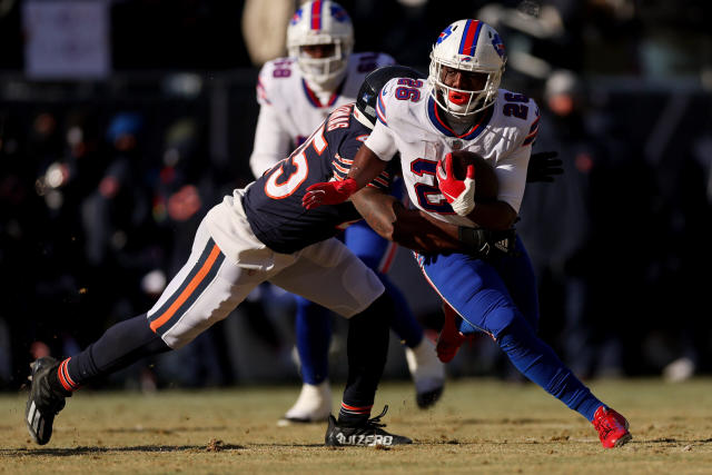 Bills' Devin Singletary opens second half with TD vs. Bears (video)