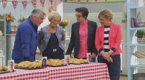 Mary caused a bit of stir when she rocked an Hermes logo belt on a 2015 episode of “The Great British Bake Off”. 