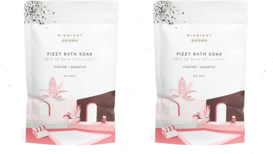 Midnight Paloma Fizzy Bath Soak - Nordstrom, $12 (originally $20)