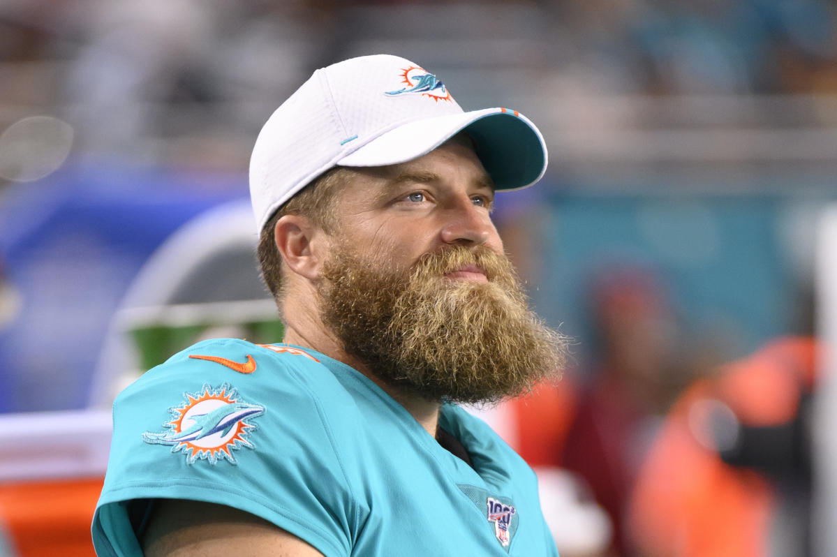 Still magic: Ryan Fitzpatrick finds a starting job with the Miami