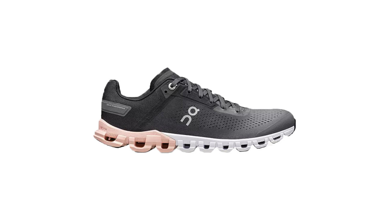 On Cloudflow Women's Running Shoes 