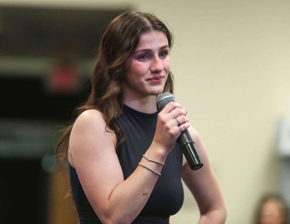 American Idol finalist and former student Abi Carter gives words of inspiration to students at George Washington Charter School in Palm Desert, Calif., May 14, 2024.
