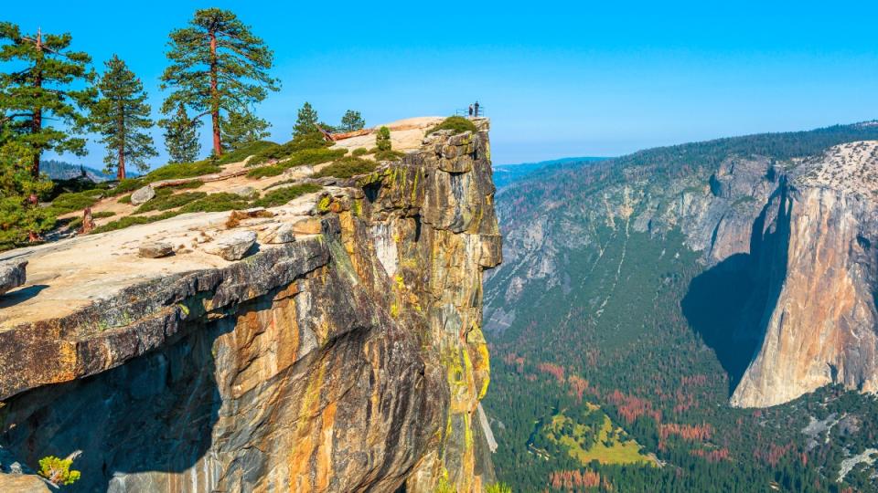 Taft Point at Yosemite National Park