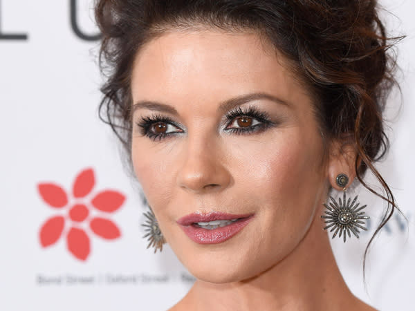 Catherine Zeta-Jones : avant et maintenant !