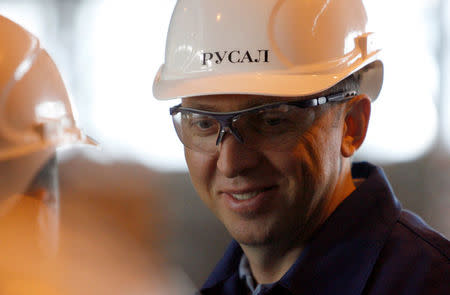 FILE PHOTO: Russian businessman Oleg Deripaska, CEO of United Company RUSAL, visits the Khakas aluminium smelter in the Siberian city of Sayanogorsk, Russia June 19, 2009. REUTERS/Sergei Karpukhin/File Photo