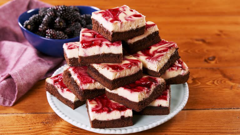 blackberry cheesecake brownies